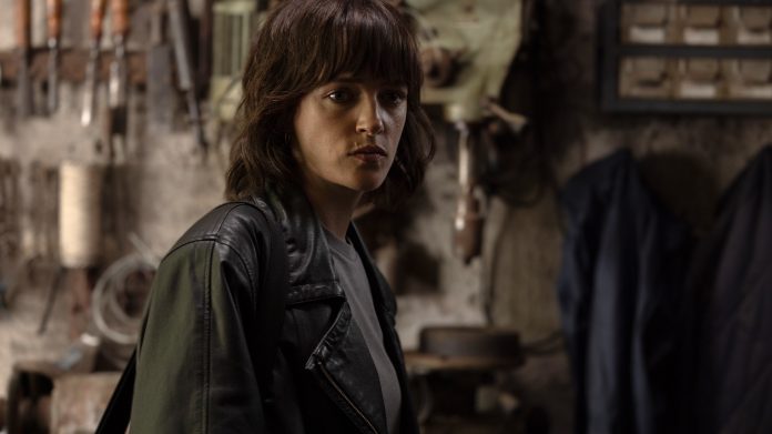 She Walks in Darkness Review: Susana Abaitua