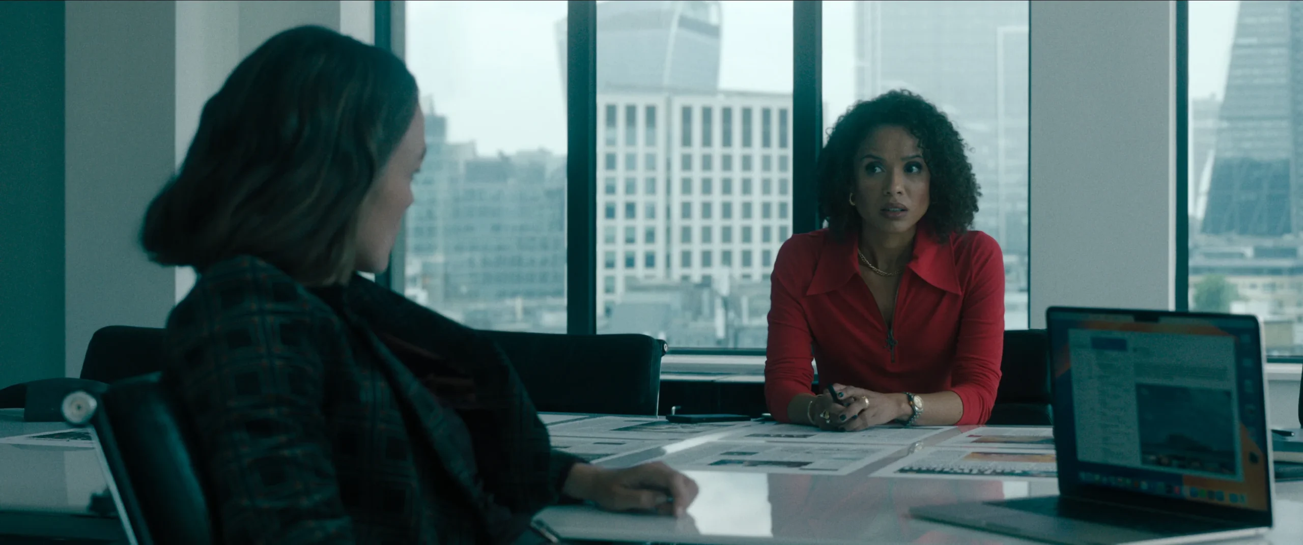 The Woman in Cabin 10 Review: Gugu Mbatha-Raw