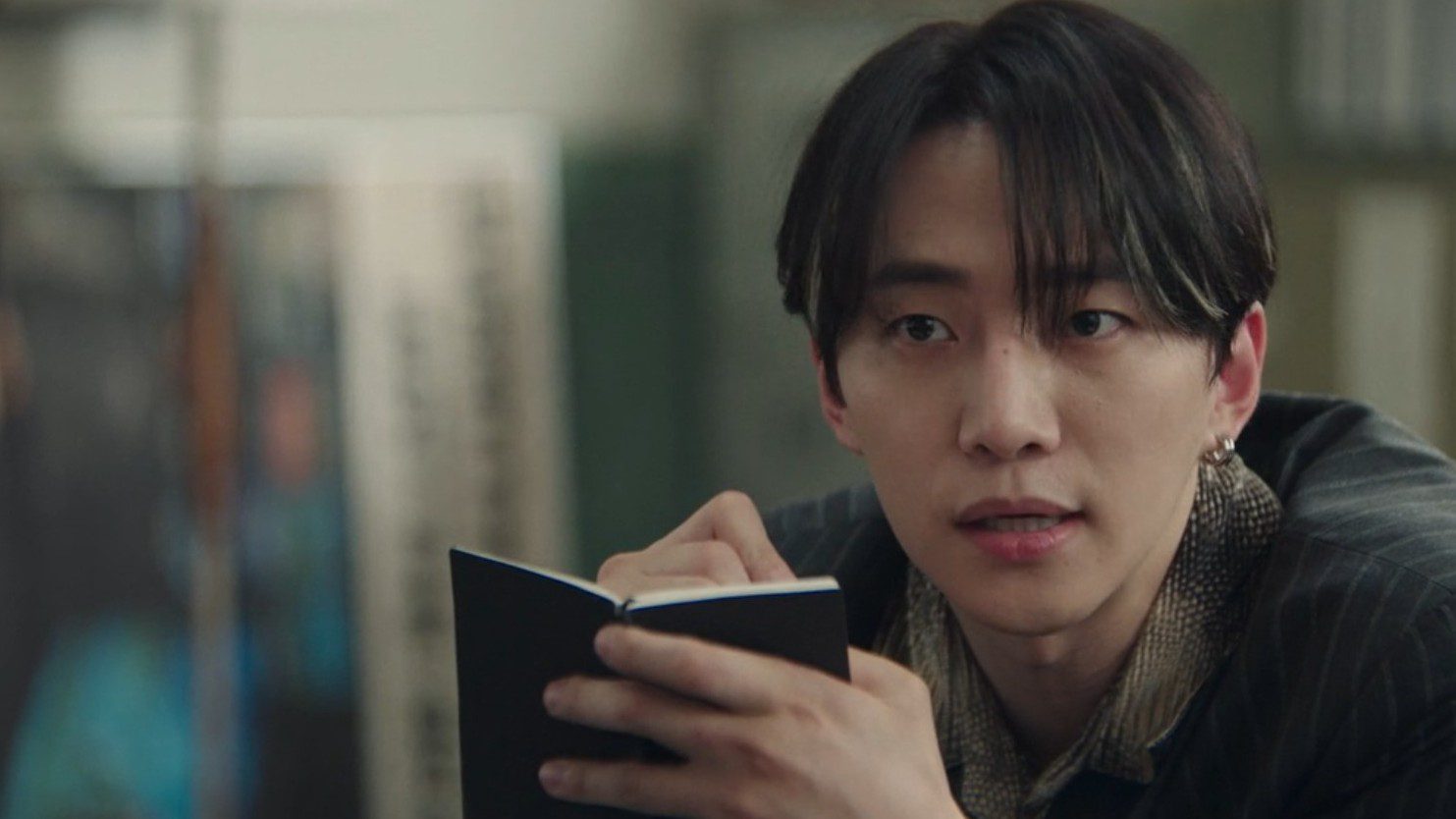Typhoon Family Episode 2 Review: Lee Jun-ho