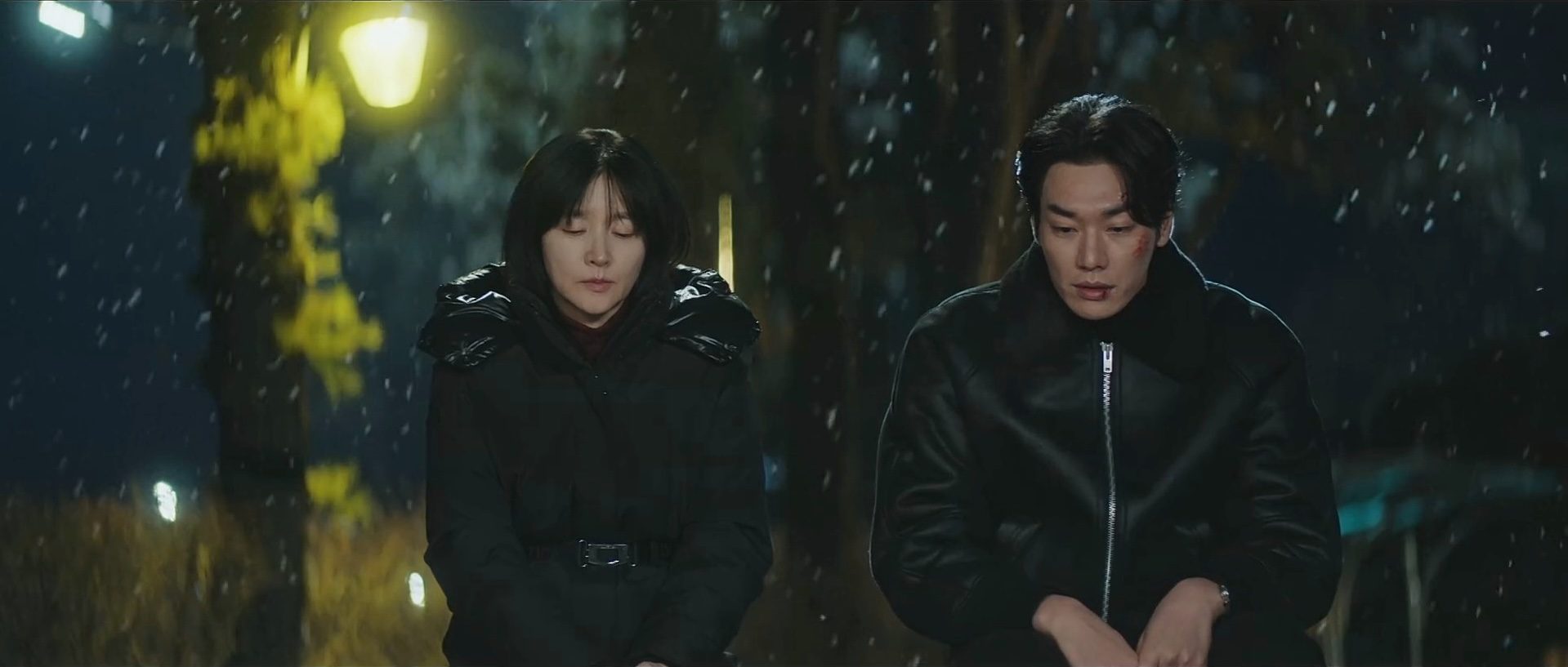 Walking on Thin Ice Episode 10: Lee Young-ae, Kim Young-kwang