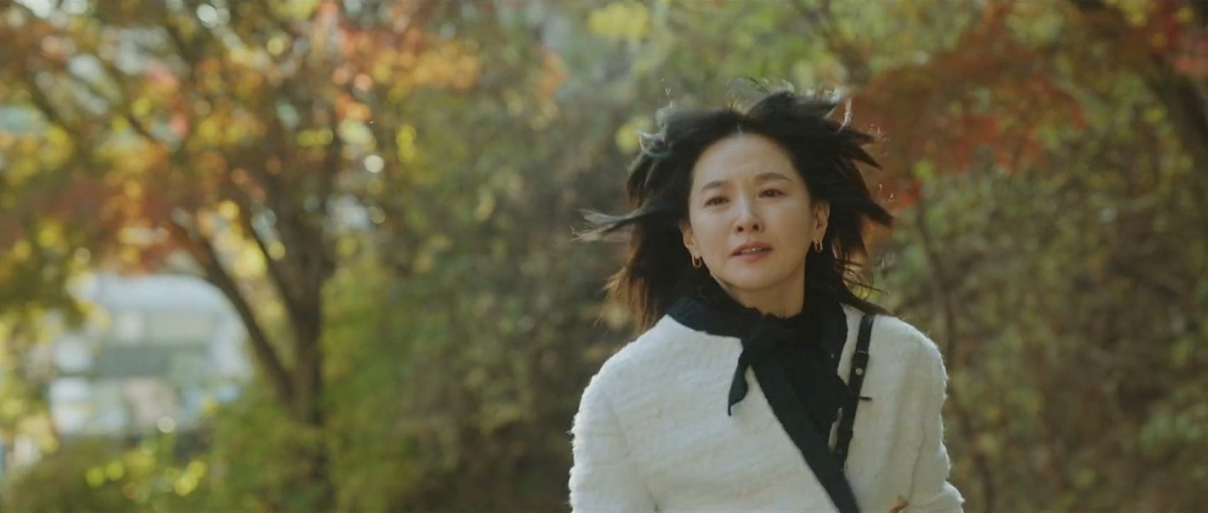 Walking on Thin Ice Episode 7: Lee Young-ae