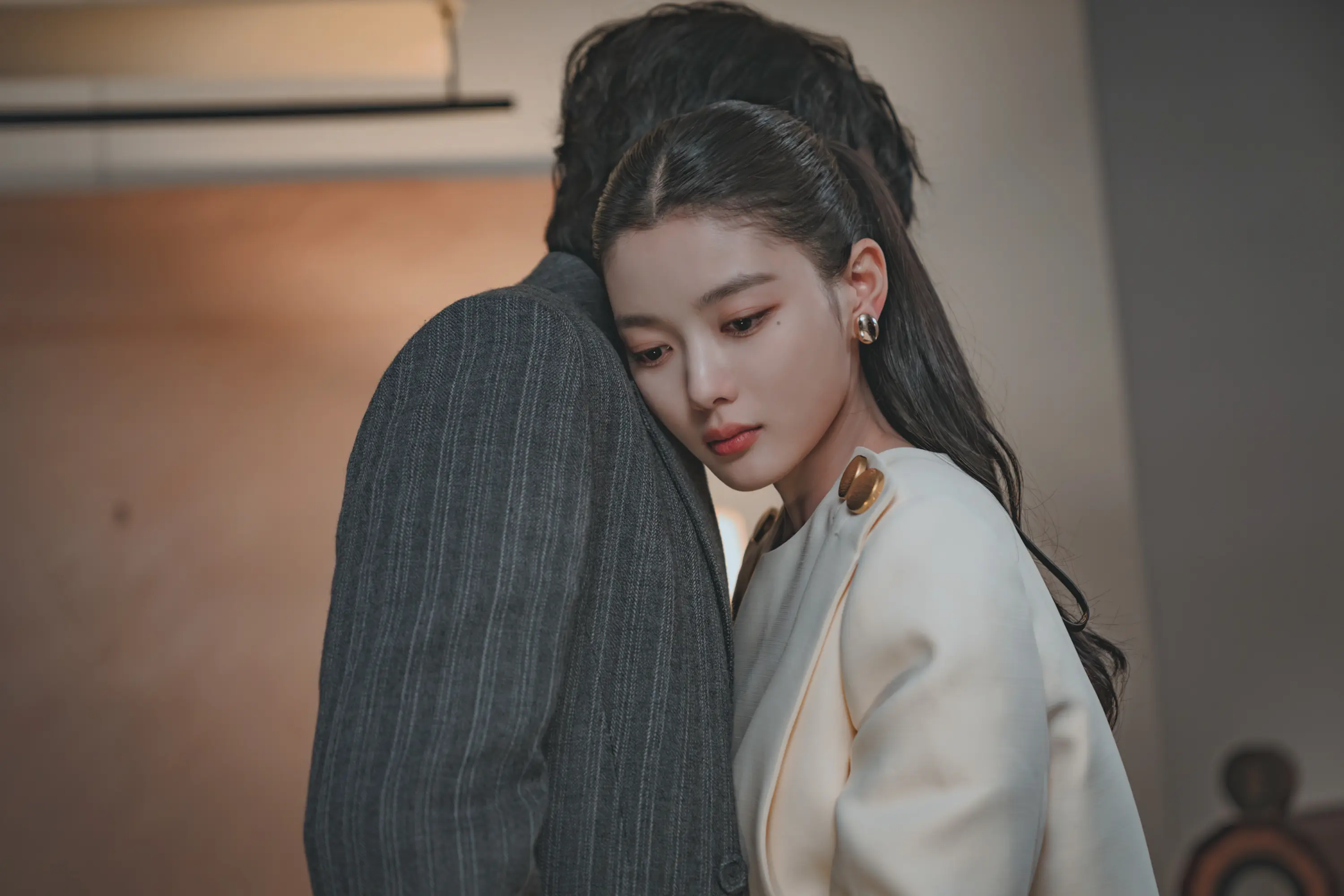 Dear X Review: Simply Fantastic Thriller Starring an Impressive Kim Yoo-jung 4 Dear X Review: Kim Yoo-jung