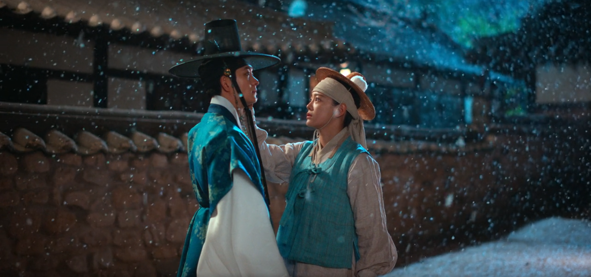 Moon River Episode 2 Review: Threads of Fate and Forgotten Hearts 4 Moon River Episode 2 Review: Kang Tae-oh, Kim Se-jeong