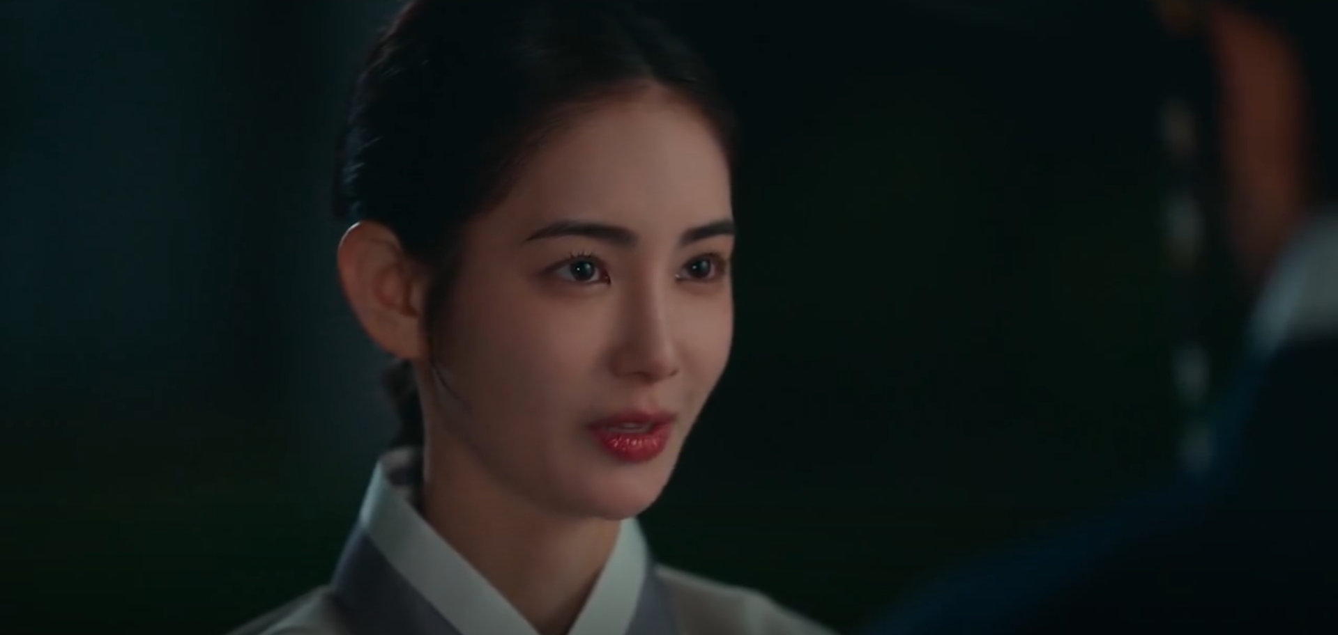 Moon River Episode 3 Review: A Slow-Burning Romance 3 Moon River Episode 3 Review: Hong Su-zu
