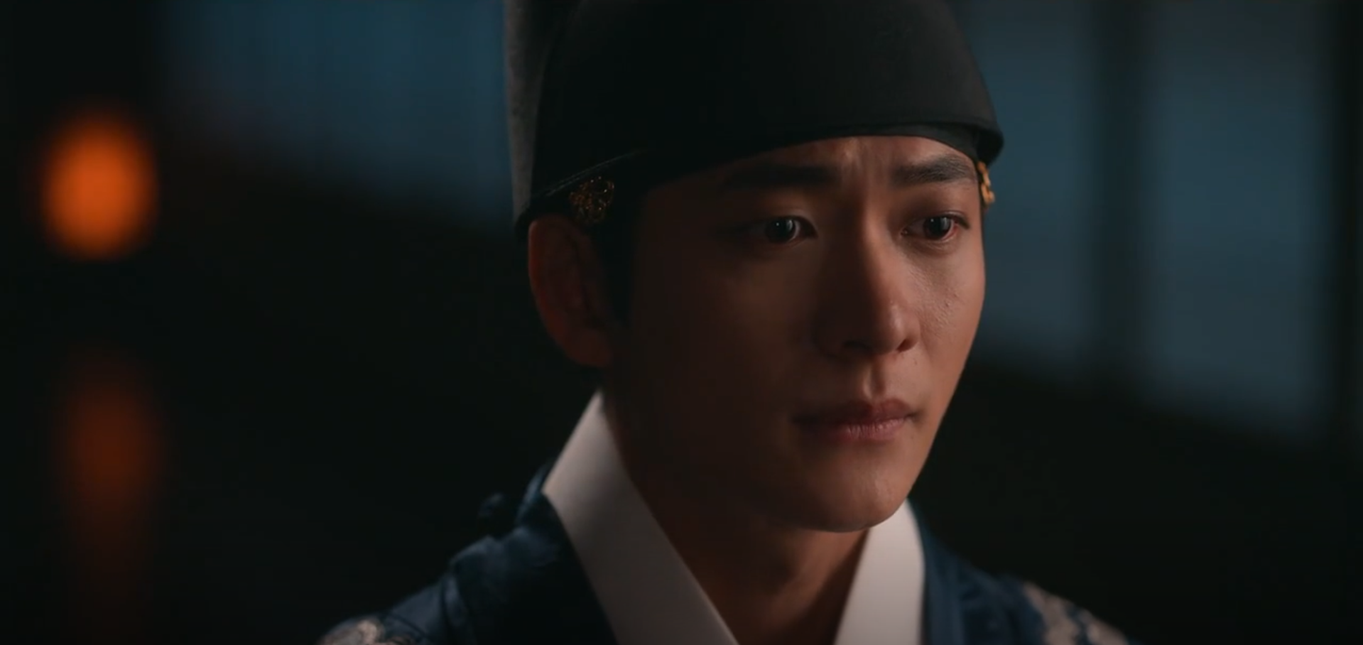 Moon River Episode 6 Review: The King Undergoes Severe Pain to Protect His Lover 3 Moon River Episode 6 Review: Kang Tae-oh