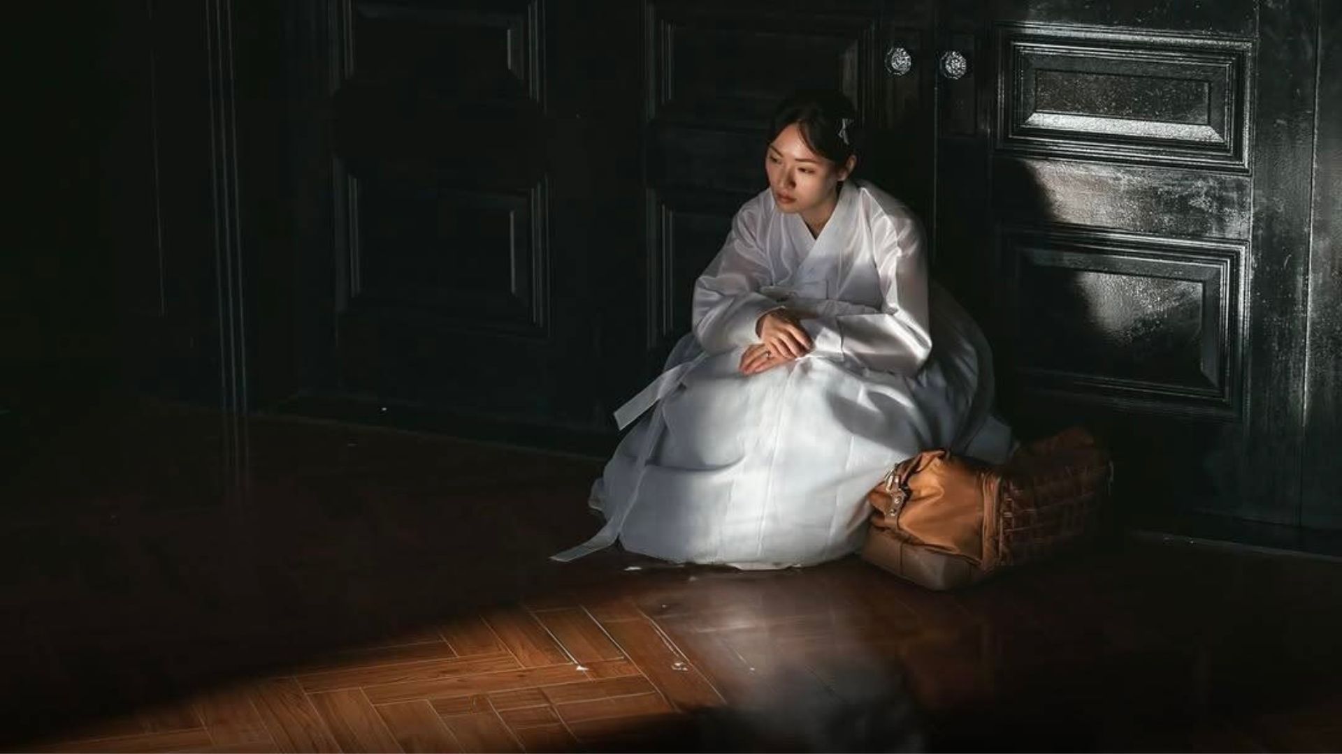 Ms Incognito Ending Explained: Does Yeong-ran Complete Her Assignment and Defeat Seon-yeong? What Happens to Her and Dong-min? 2 Ms Incognito Ending Explained: Jeon Yeo-been