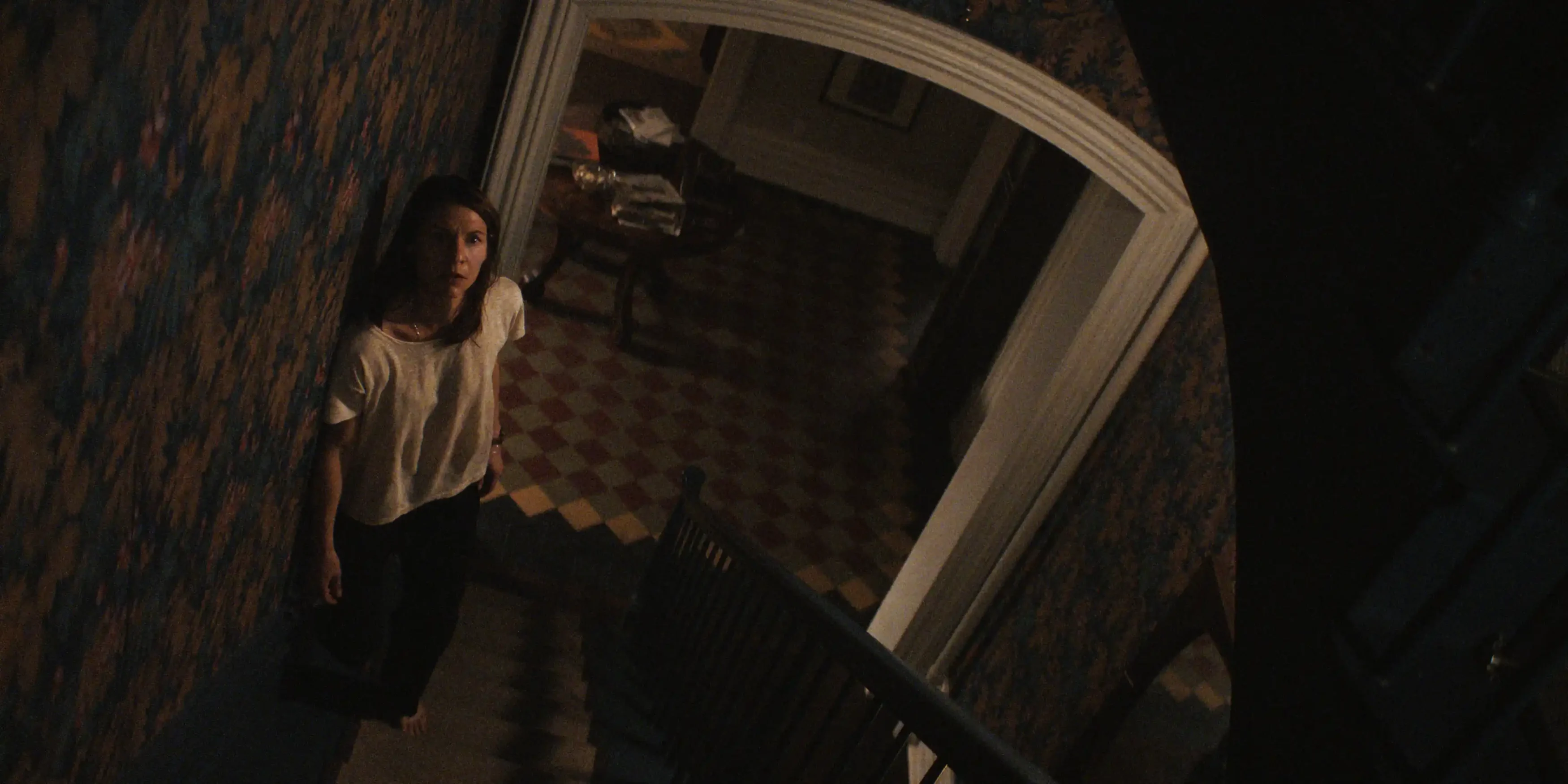 The Beast in Me Ending Explained: Is Nile Really the Murderer? What is Aggie's Shocking Ending? 5 The Beast in Me Ending Explained: Claire Danes