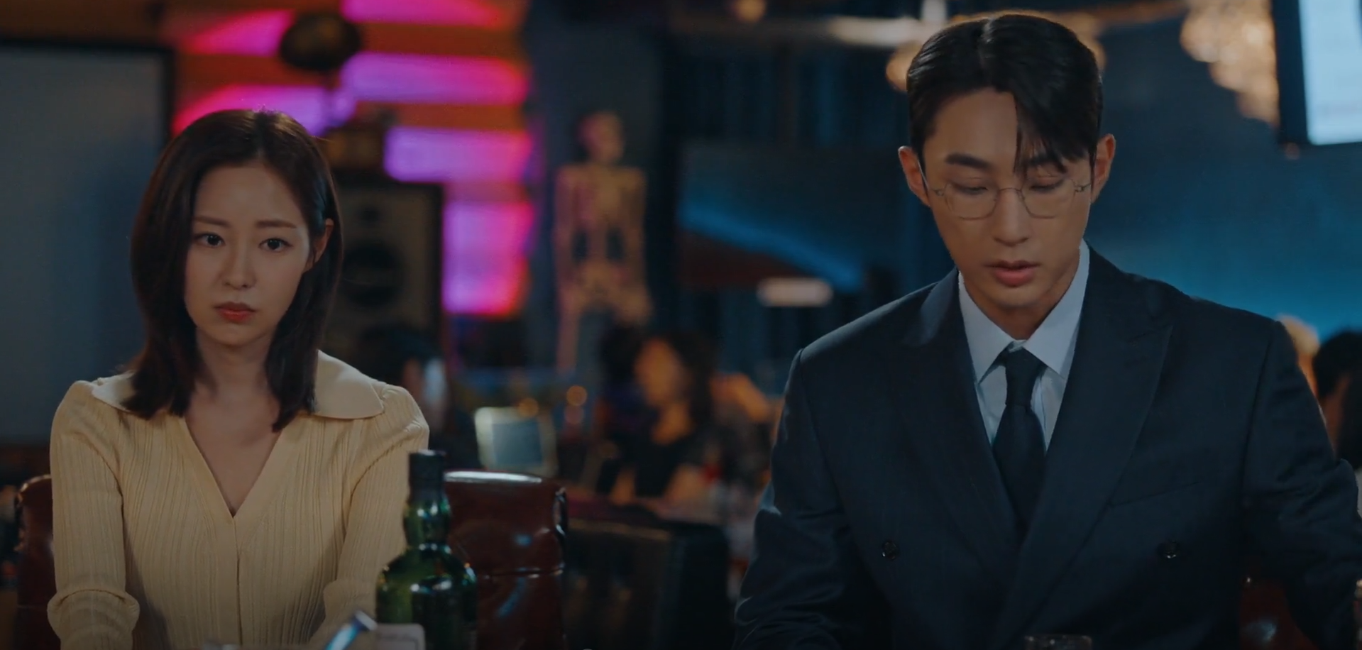 Would You Marry Me Episode 10 Review: When Love Collides with Greed and Betrayal 3 Would You Marry Me Episode 10 Review: Shin Seul-ki, Bae Na-ra
