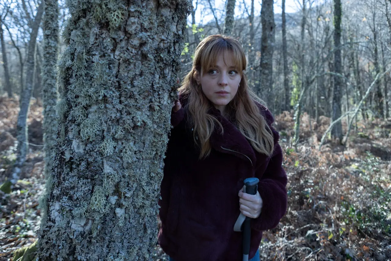 The Crystal Cuckoo Ending Explained: What Shocking Secrets Lie Hidden in Yesques? Who is the Monster Behind the Disappearances? 5 The Crystal Cuckoo Ending Explained: Catalina Sopelana