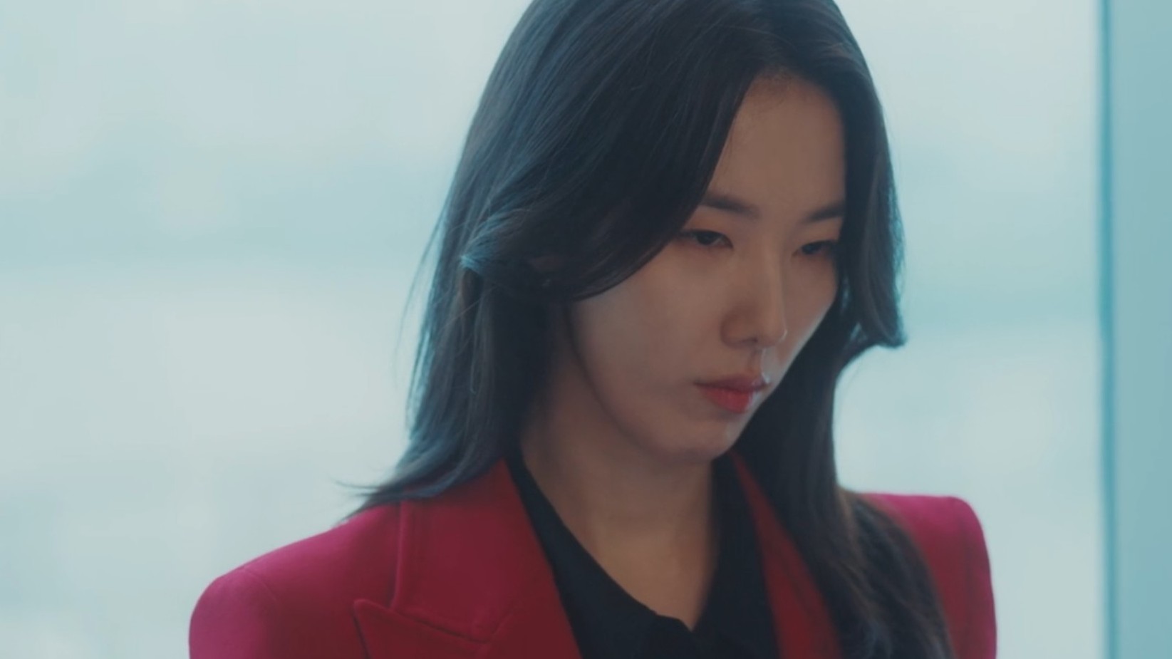 Dynamite Kiss Episode 9 Review: Sparks Explode on a Stormy Night 2 Dynamite Kiss Episode 9 Review: Jung Ga-hee