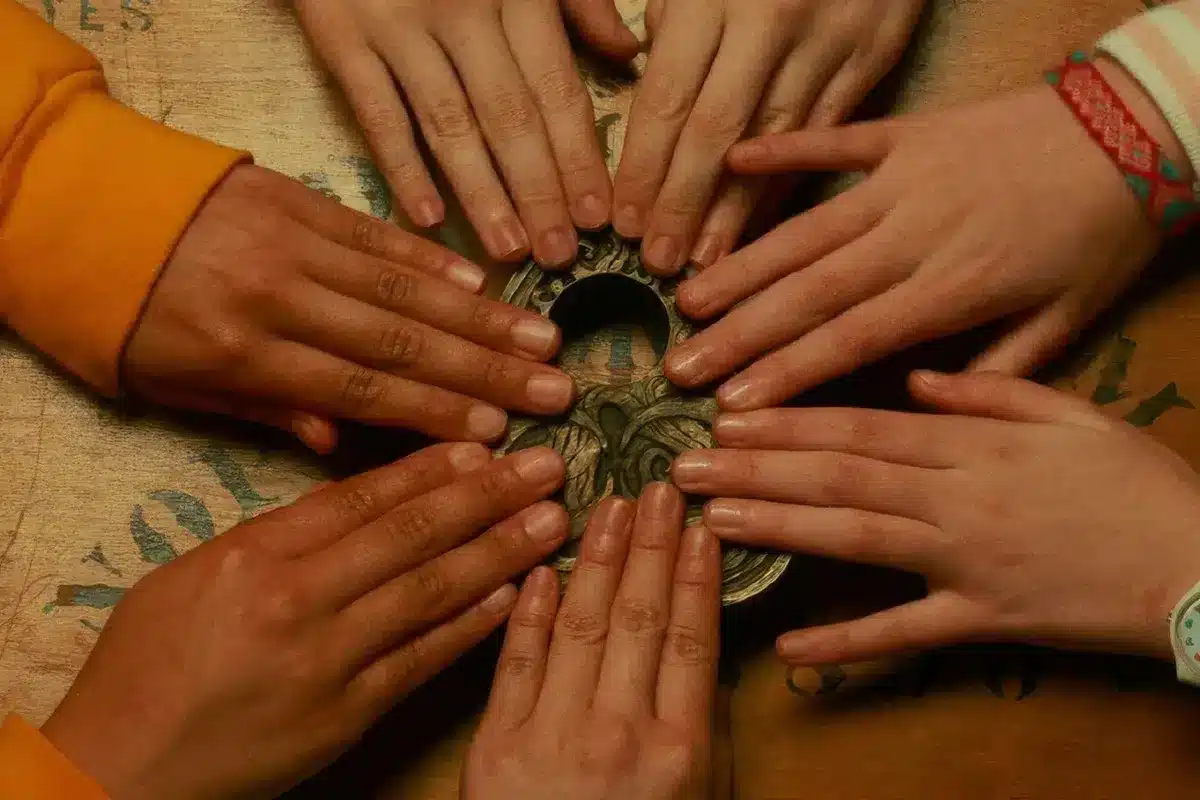 Playing Gracie Darling Review: Still