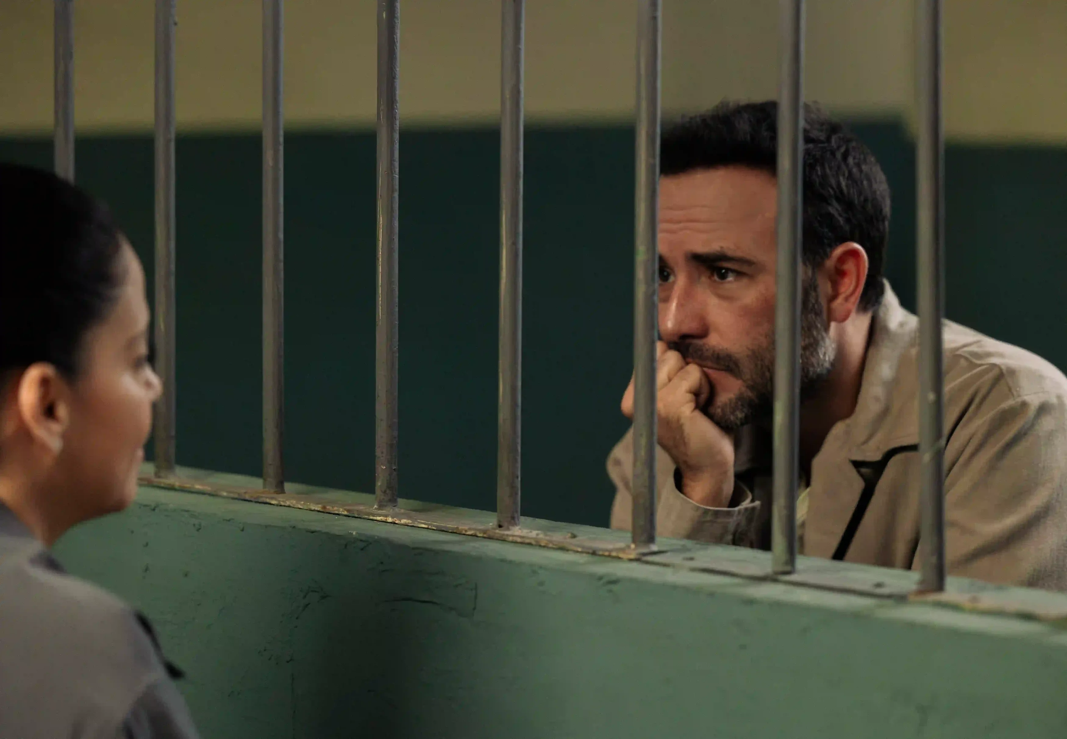 The Accident Season 2 Review: An Unnecessary Addition to This Saga 1 The Accident Season 2 Review: Ana Claudia Talancón, Sebastian Martínez