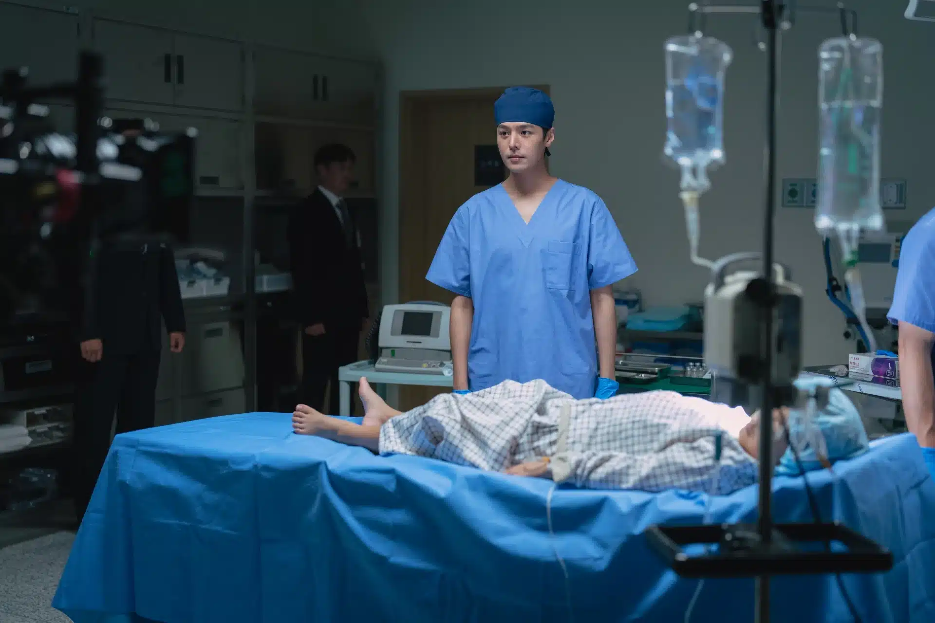 Bloody Flower Ending Explained: Is the Cure Real? Does Woo-gyeom Face Justice For His Crimes? 4 Bloody Flower Ending Explained: Ryeoun