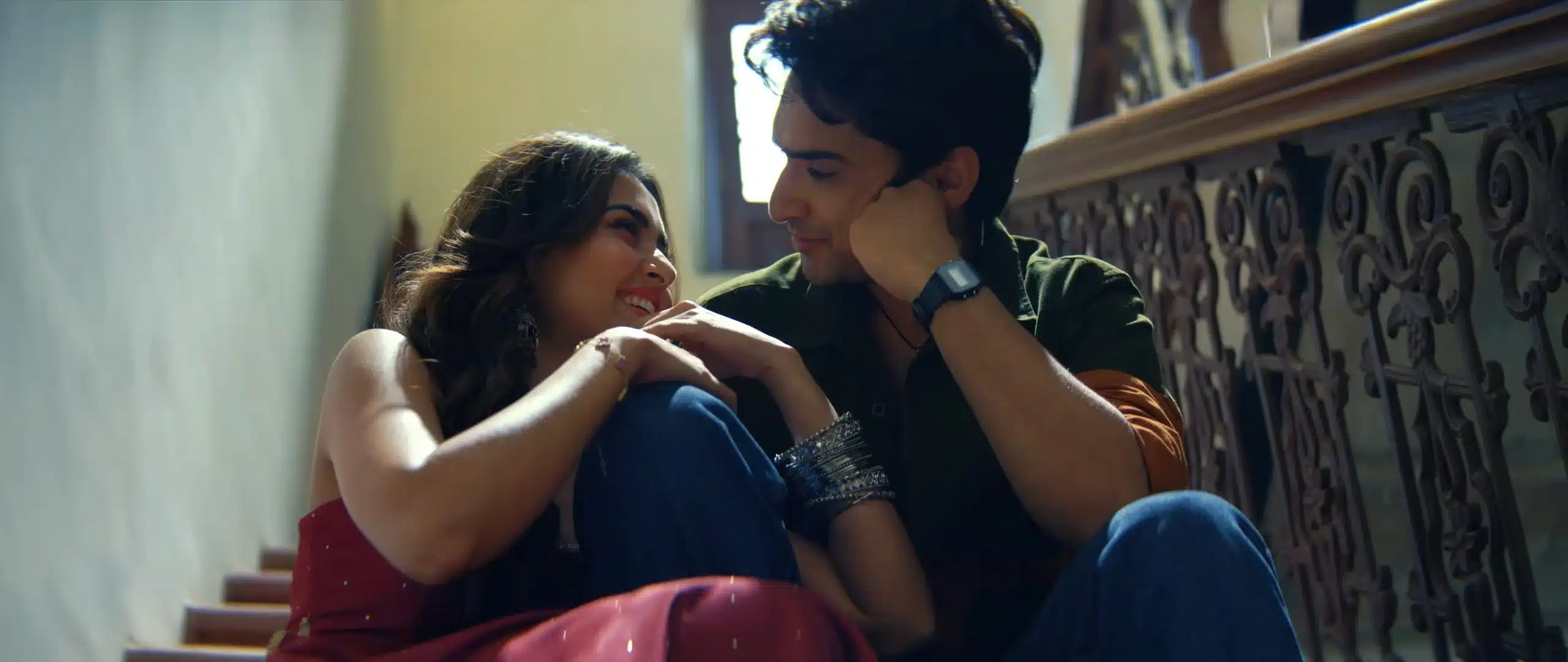 Psycho Saiyaan Review: Senseless Drama is Full of Tropes and Stupidity 1 Psycho Saiyaan Review: Tejasswi Prakash, Anud Singh Dhaka